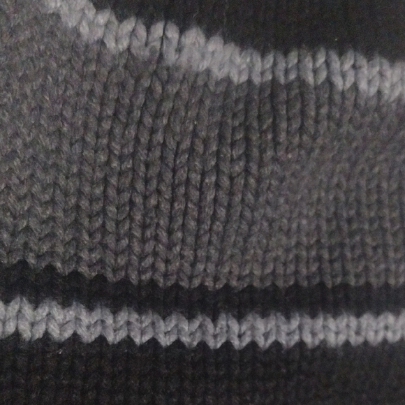 Columbia Two-Tone Knit Beanie - Black and Gray - Picture 3 of 5